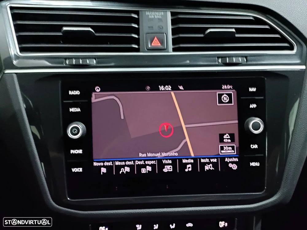 VW Tiguan 1.5 TSI Confortline - 19