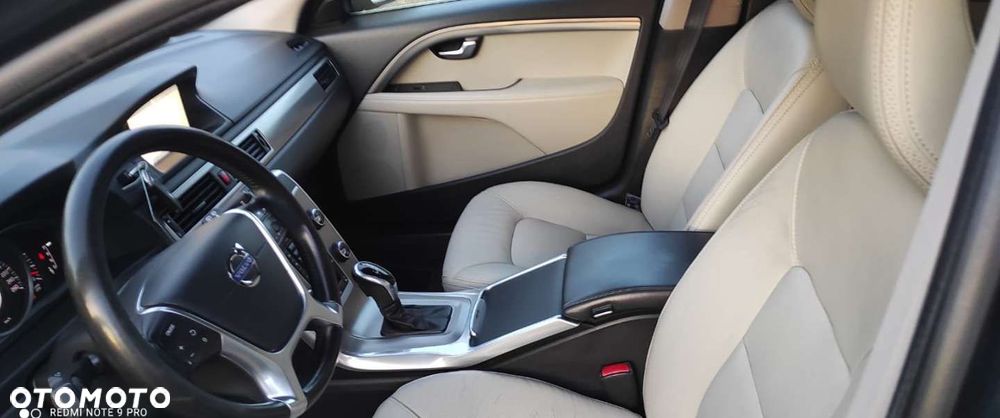 Volvo V70 D3 Geartronic Summum - 23