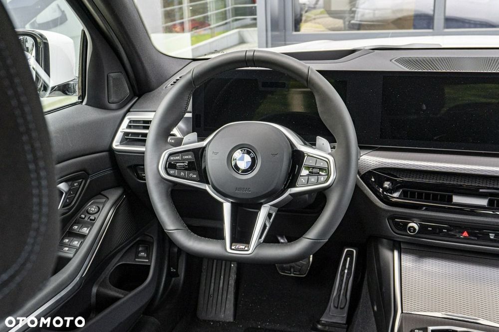 BMW Seria 3 - 26