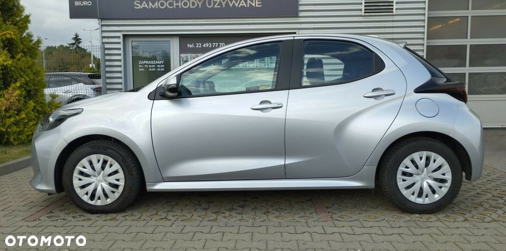 Toyota Yaris 1.5 Comfort CVT - 24