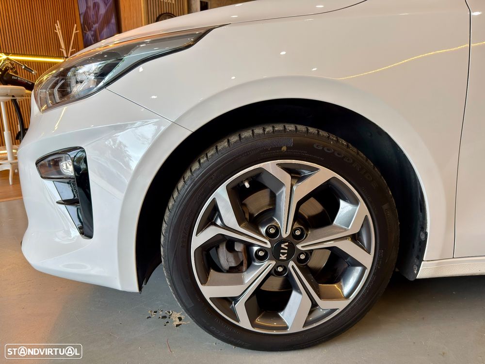 Kia Ceed 1.6 CRDi TX - 10