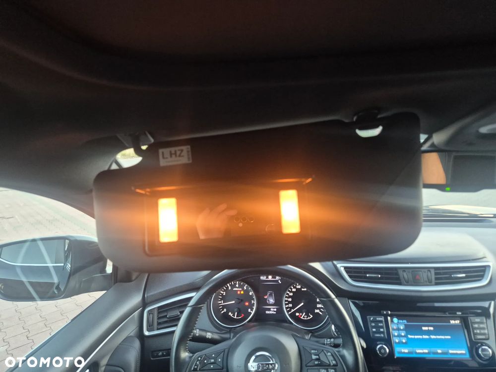 Nissan Qashqai 1.6 DIG-T N-Tec - 29