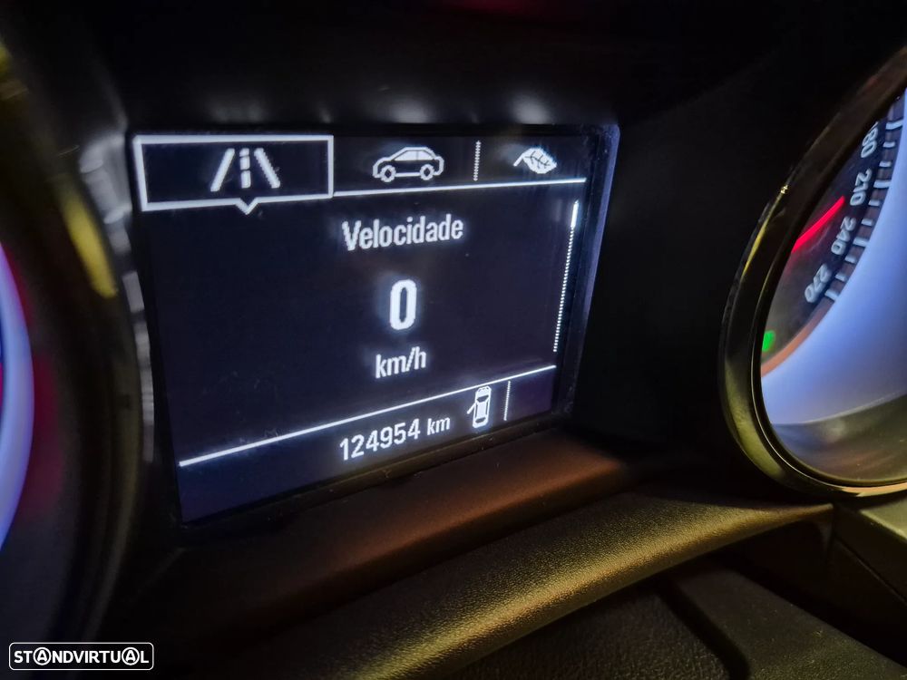 Opel Astra 1.0 Turbo S&S Dynamic - 15