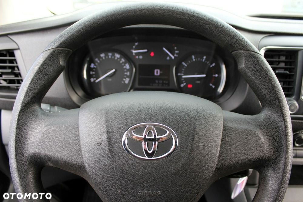 Toyota ProAce - 18