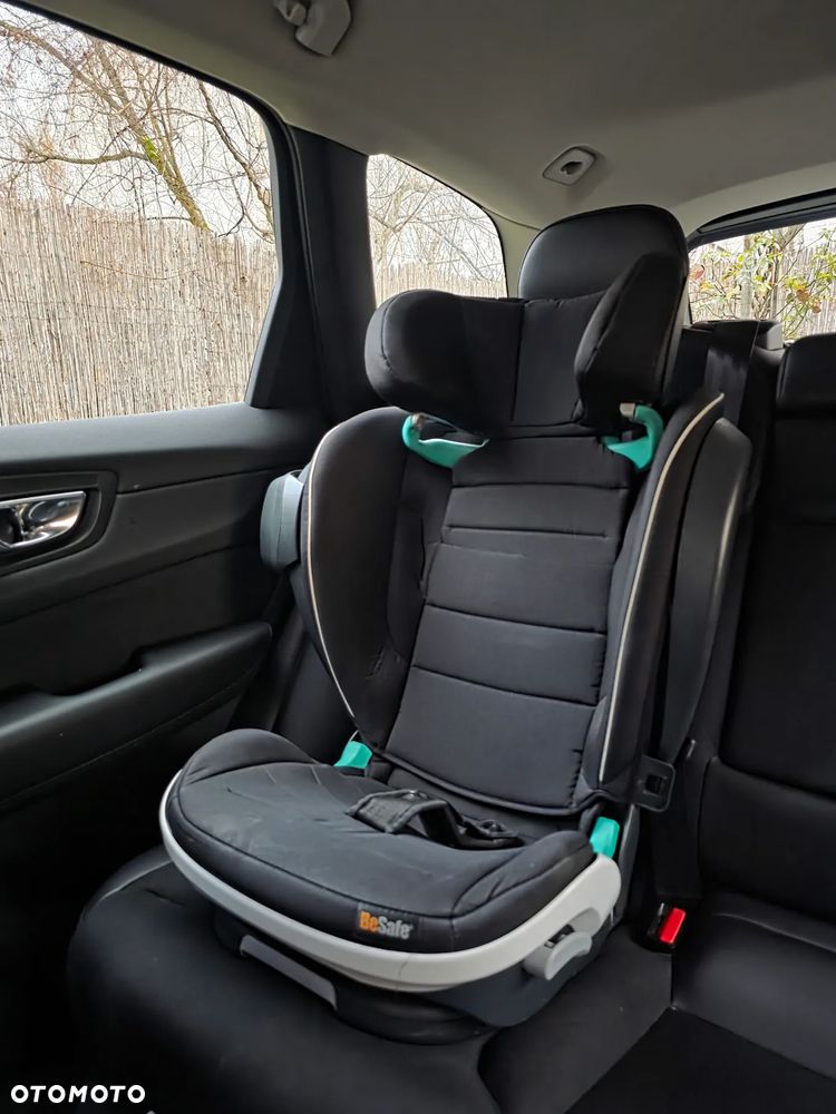 Volvo XC 60 T4 Momentum Pro - 12