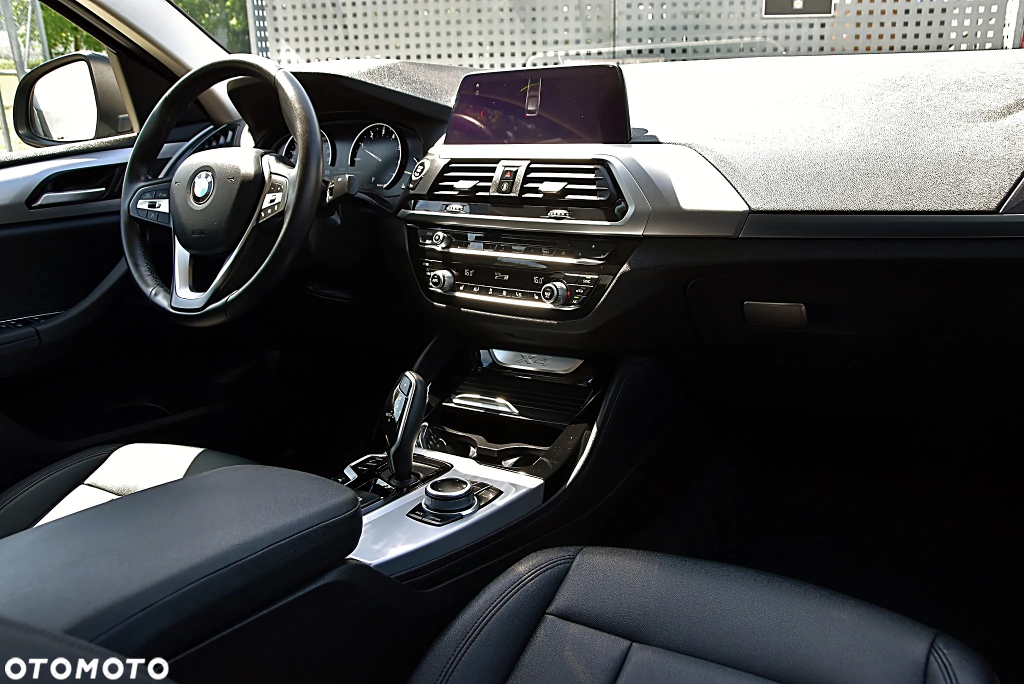 BMW X4 xDrive20i GPF sport - 25