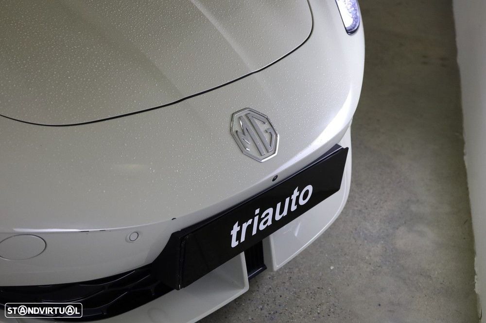 MG Cyberster 77 kWh GT - 35