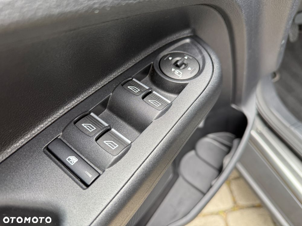 Ford B-MAX - 14