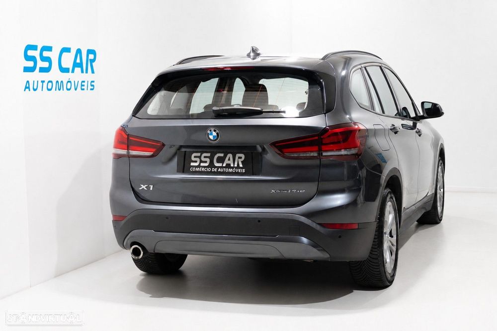 BMW X1 25 e xDrive Corporate Edition - 7