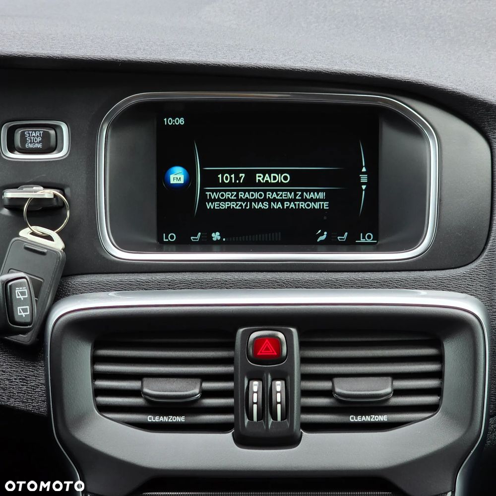 Volvo V40 D2 Drive-E Momentum - 27