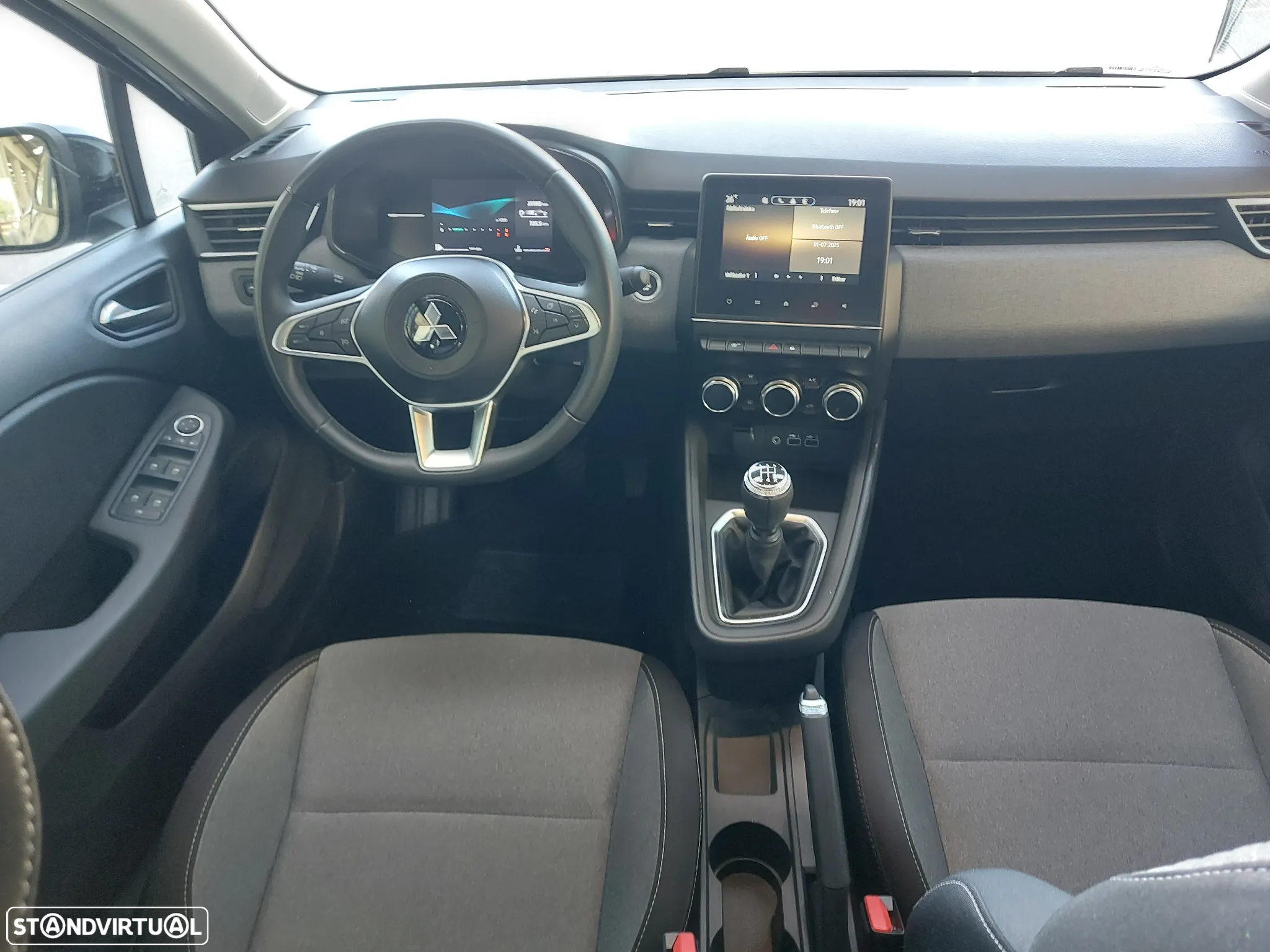 Mitsubishi Colt 1.0 MPI Kyoto - 24