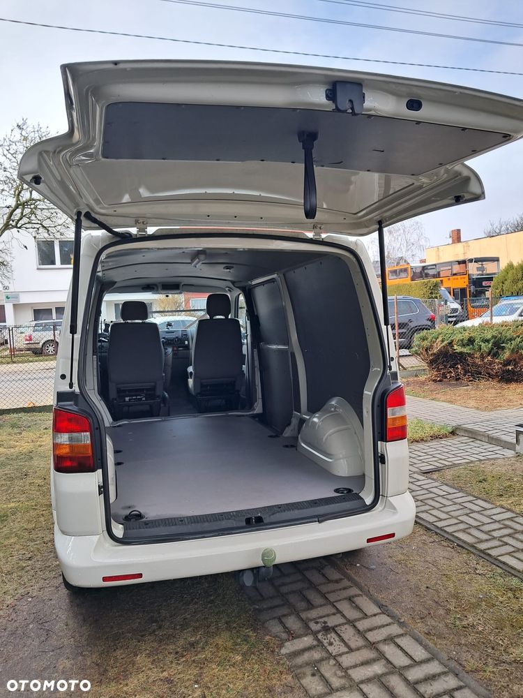 Volkswagen Transporter - 7