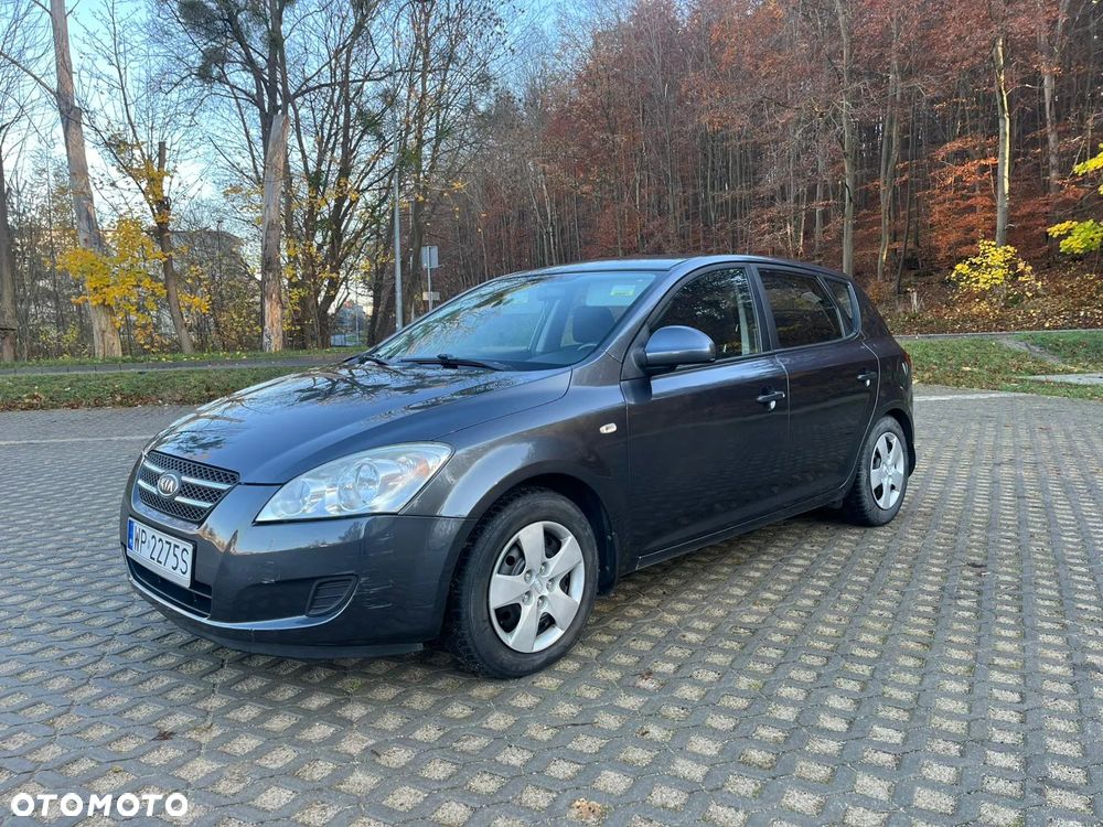 Kia Ceed 1.4 Comfort - 5