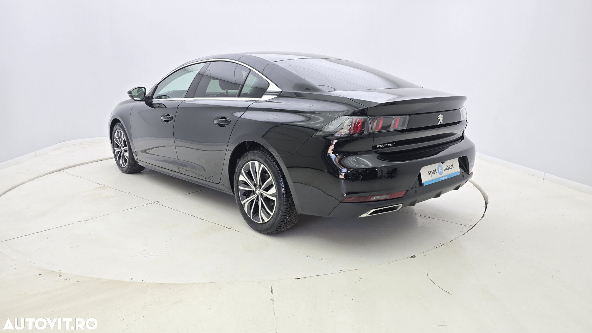 Peugeot 508 - 8