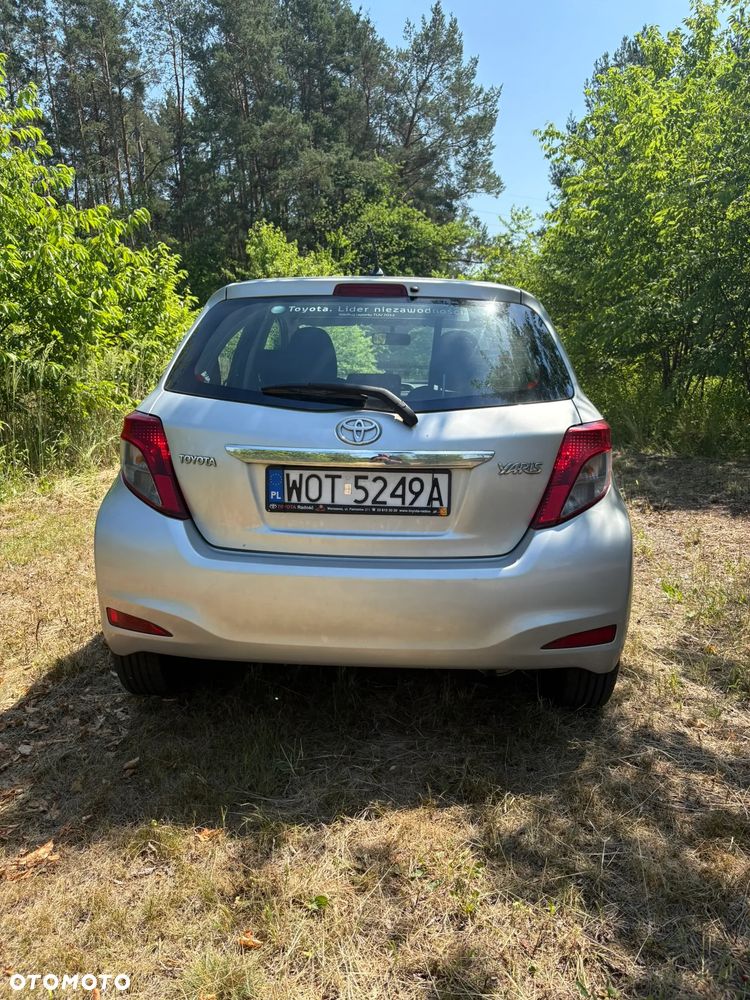 Toyota Yaris 1.0 Sol - 6
