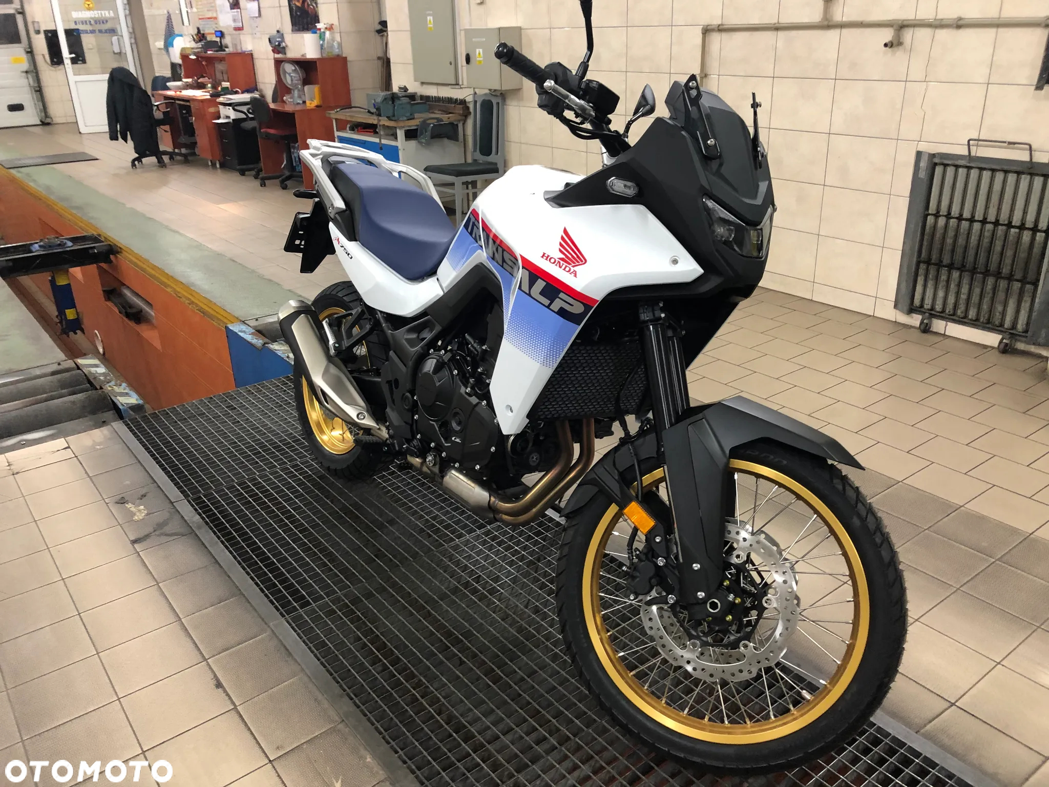 Honda XL