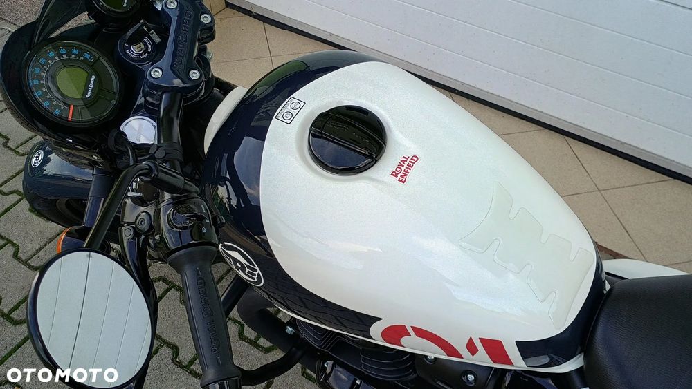 Royal Enfield Continental - 10