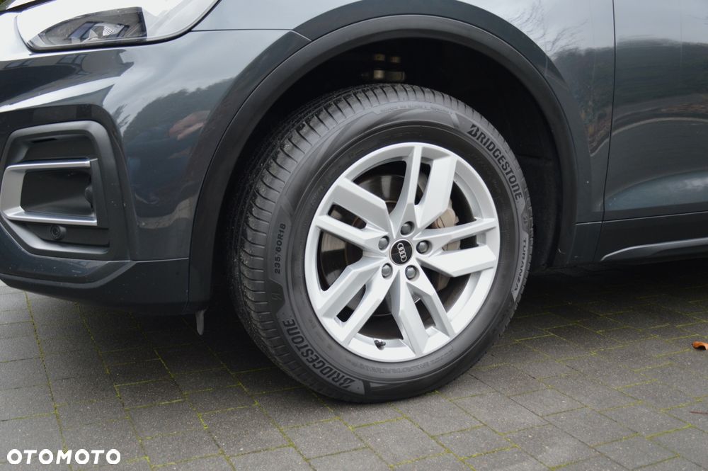 Audi Q5 40 TDI quattro S tronic - 37