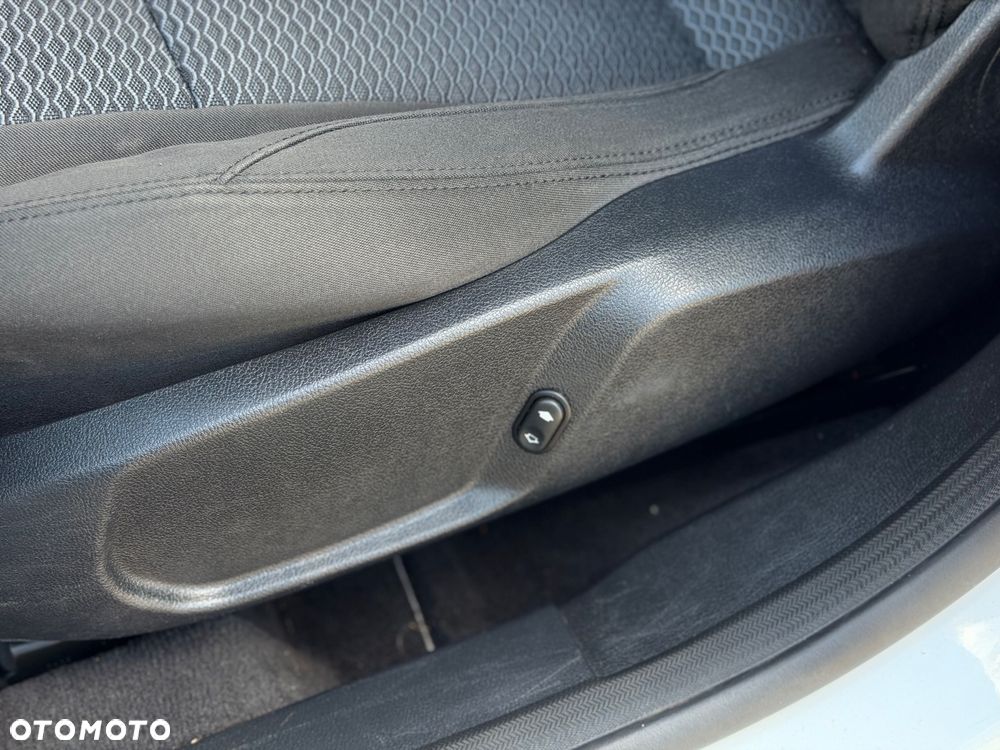 Ford Mondeo - 15