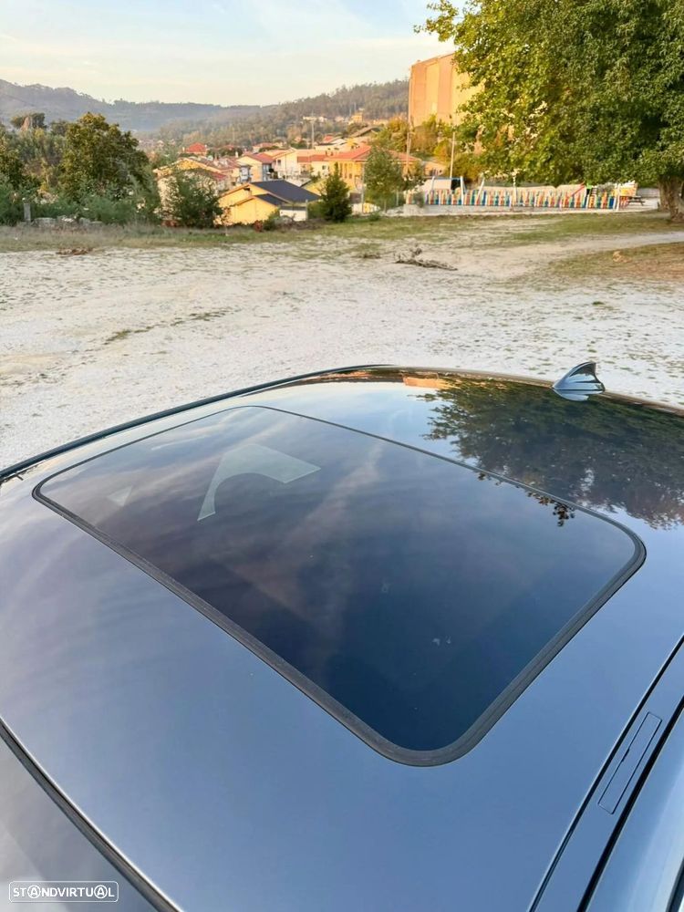 BMW 330 e iPerformance M Sport - 9