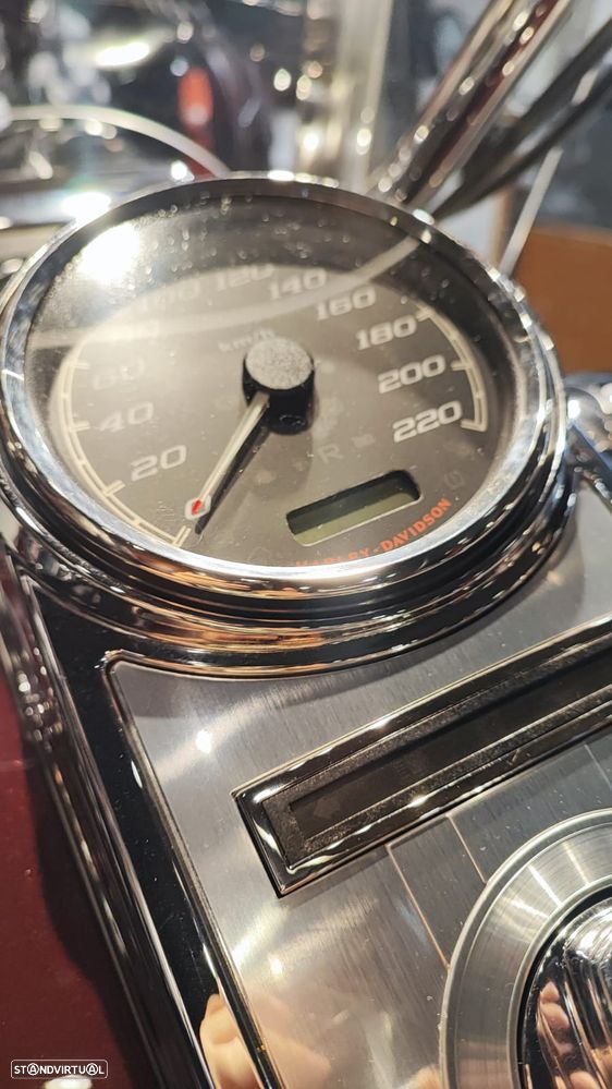 Harley-Davidson Road King - 3