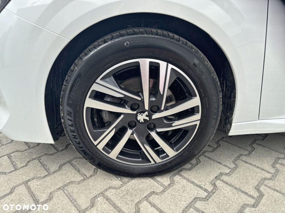 Peugeot 208 1.2 PureTech Allure Pack S&S - 11