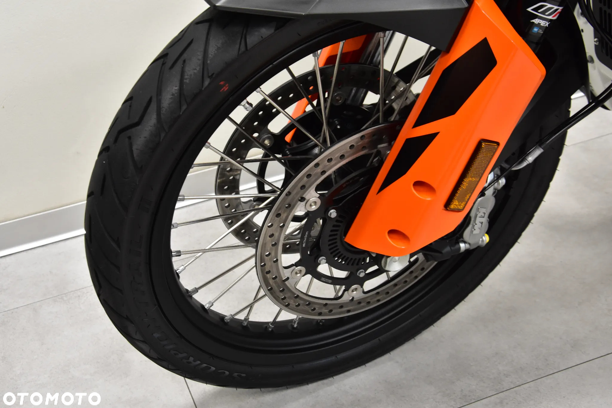 KTM Adventure - 33