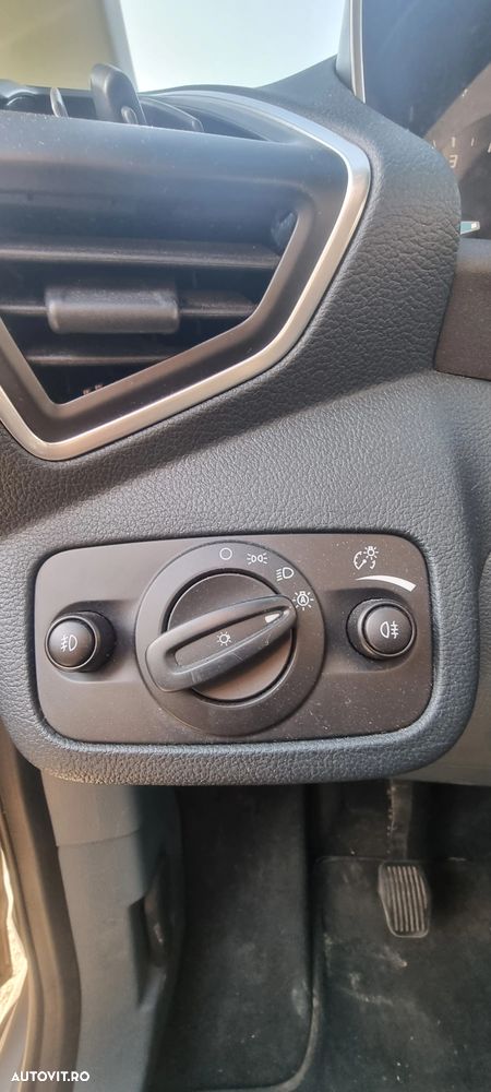 Ford Grand C-Max 2.0 TDCi Titanium - 30
