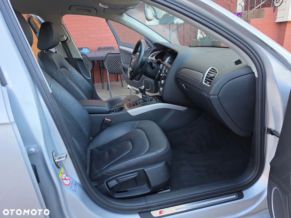 Audi A4 Limousine 1.8 TFSI S line Sportpaket - 18
