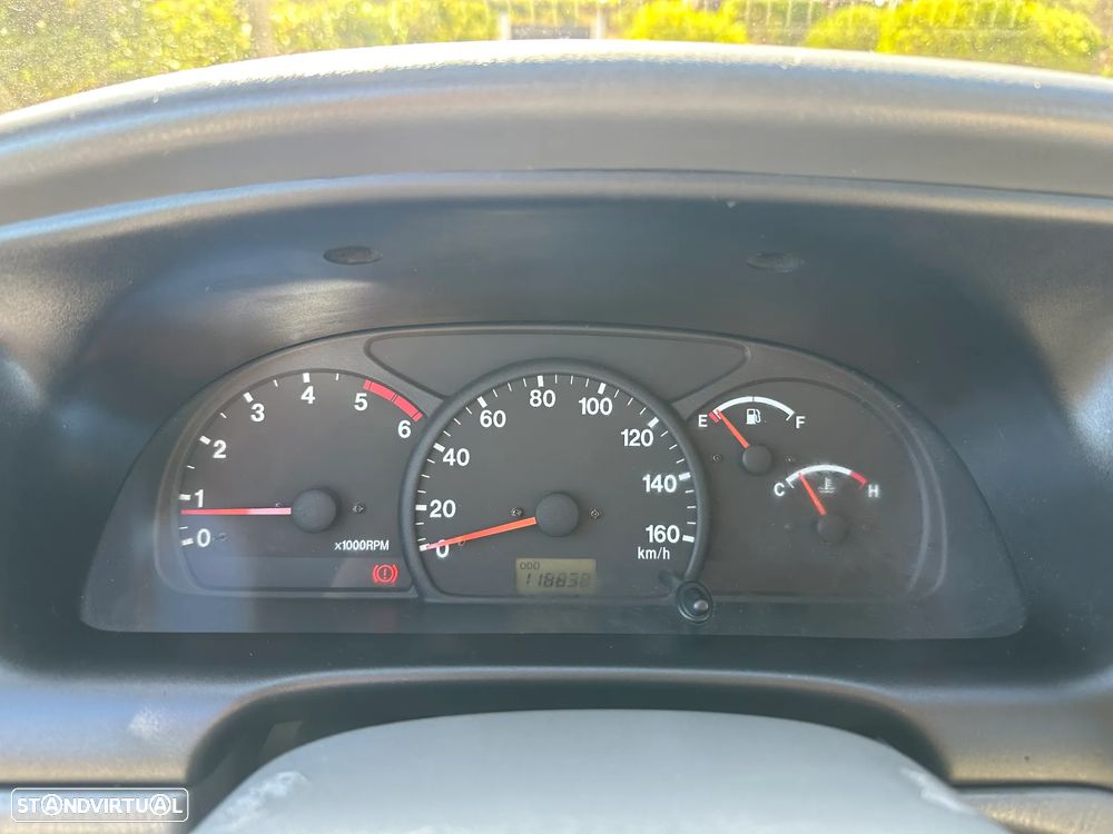Suzuki Grand Vitara Metal Top 2.0 TDi - 19