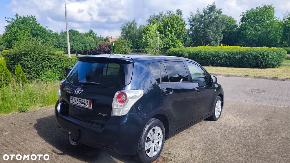 Toyota Verso 2.0 D-4D Executive - 29