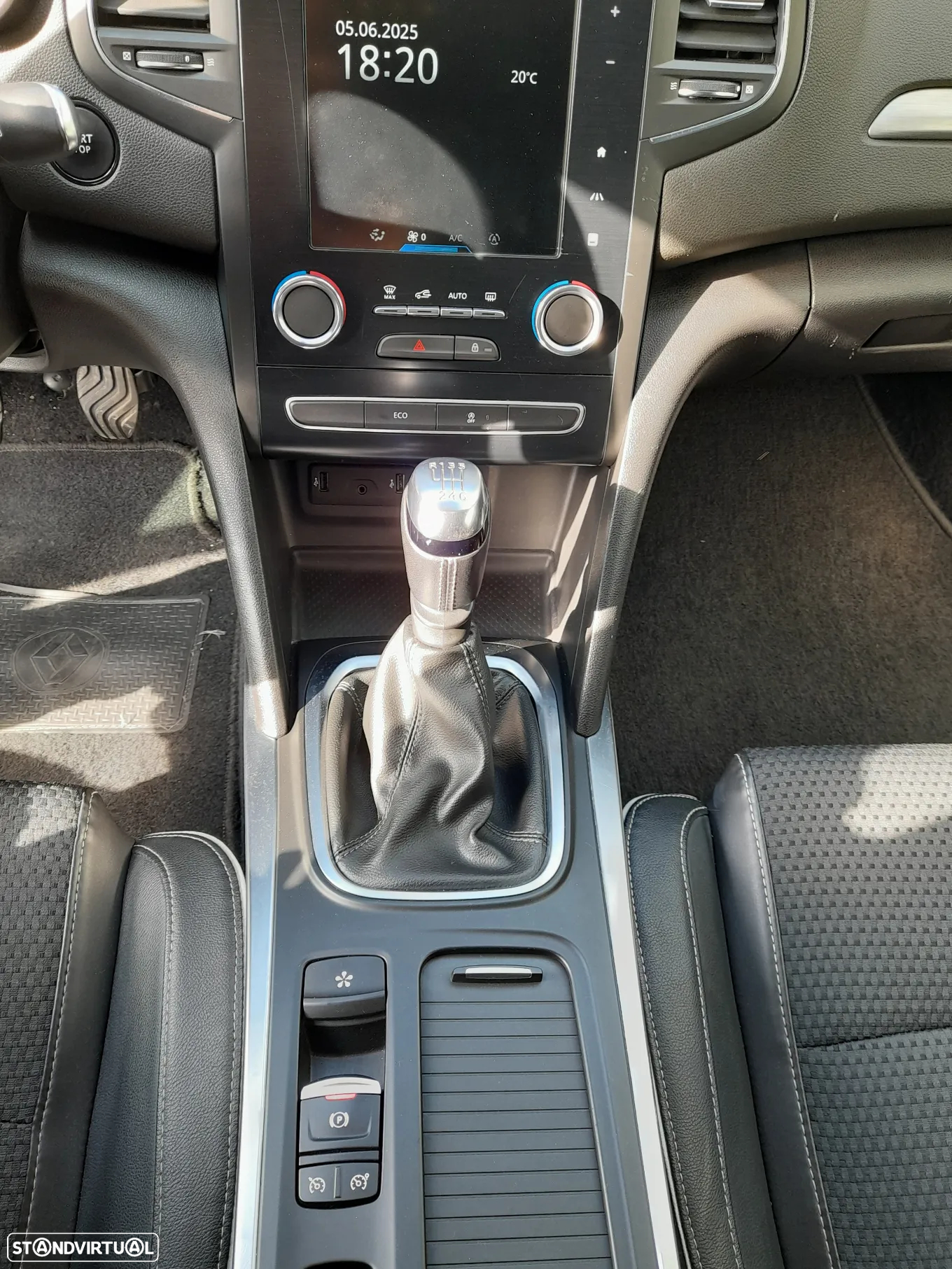 Renault Mégane Sport Tourer 1.5 Blue dCi Bose Edition - 8