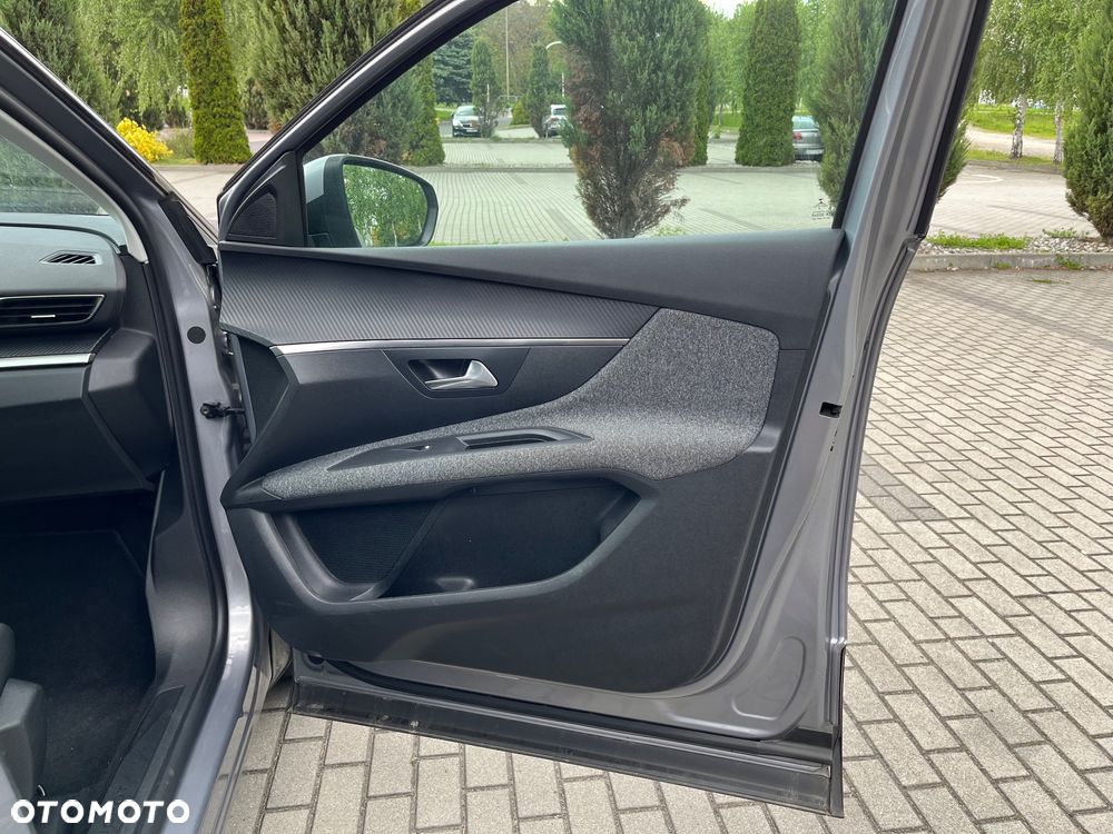 Peugeot 3008 BlueHDi 130 Stop & Start EAT8 Active Business-Paket - 12