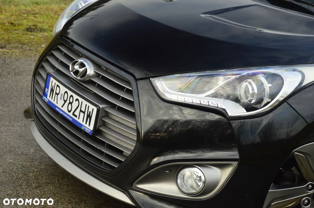 Hyundai Veloster - 10