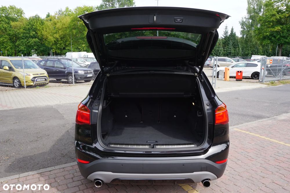 BMW X1 xDrive20d xLine sport - 5
