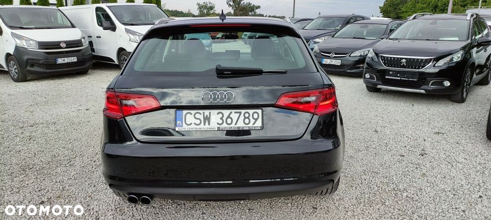 Audi A3 Sportback - 14