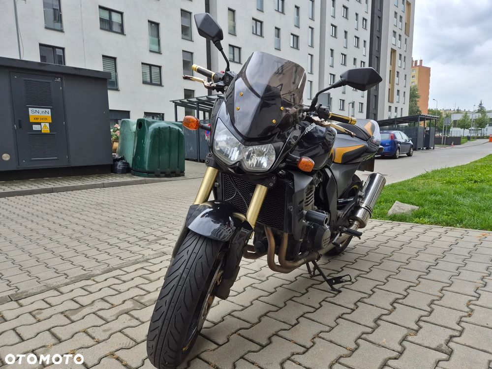 Kawasaki Z - 8