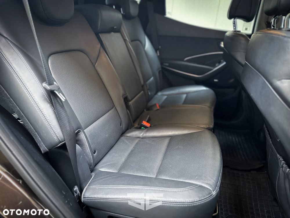 Hyundai Santa Fe 2.0 CRDi Executive 4WD 7os - 28