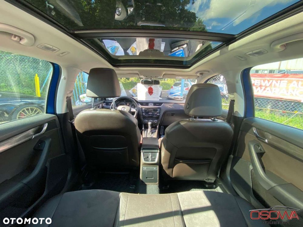 Skoda Octavia Scout 2.0 TDI 4x4 DSG - 20