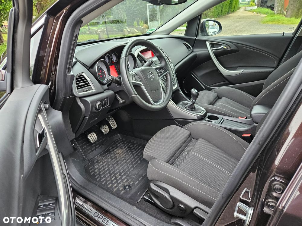 Opel Astra - 10