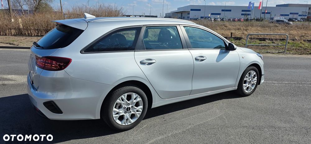 Kia Ceed 1.0 T-GDI ISG Dream-Team Edition - 5