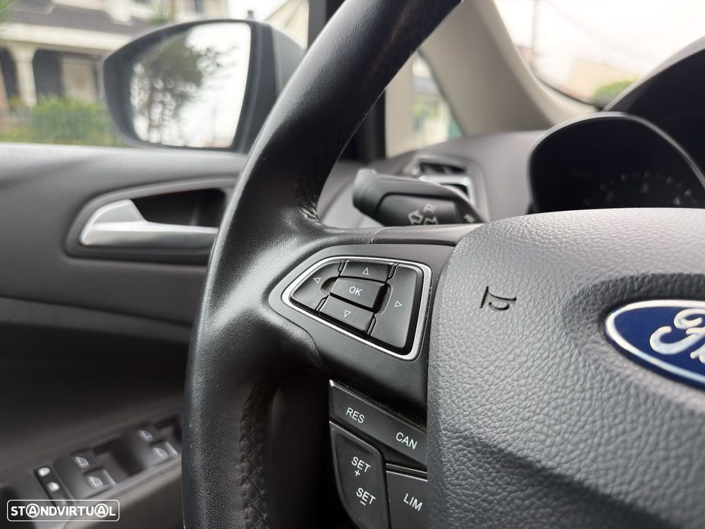 Ford C-Max 1.5 TDCi Titanium S/S - 26