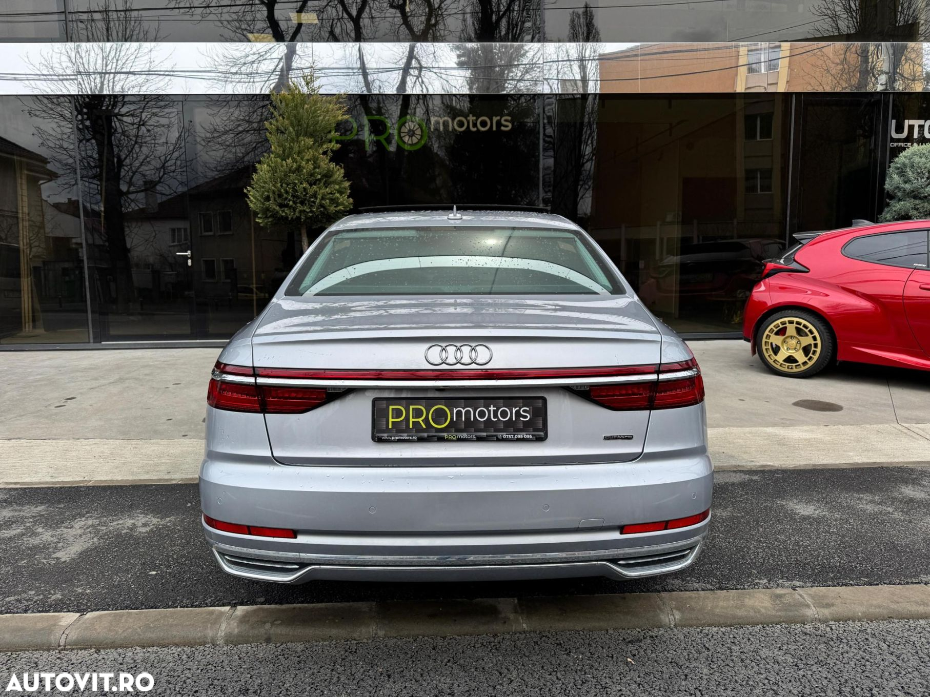 Audi A8 - 9