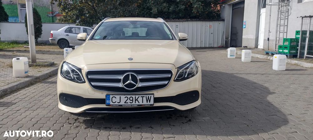 Mercedes-Benz E 200 d T 9G-TRONIC Avantgarde - 1