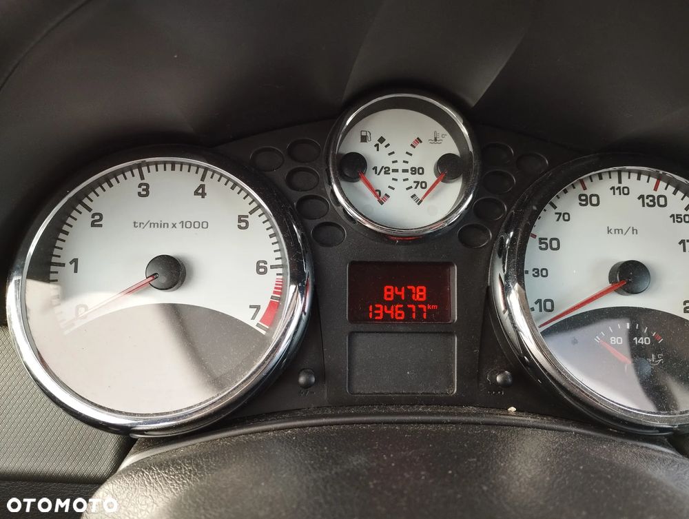 Peugeot 207 1.6 16V Sporty - 5