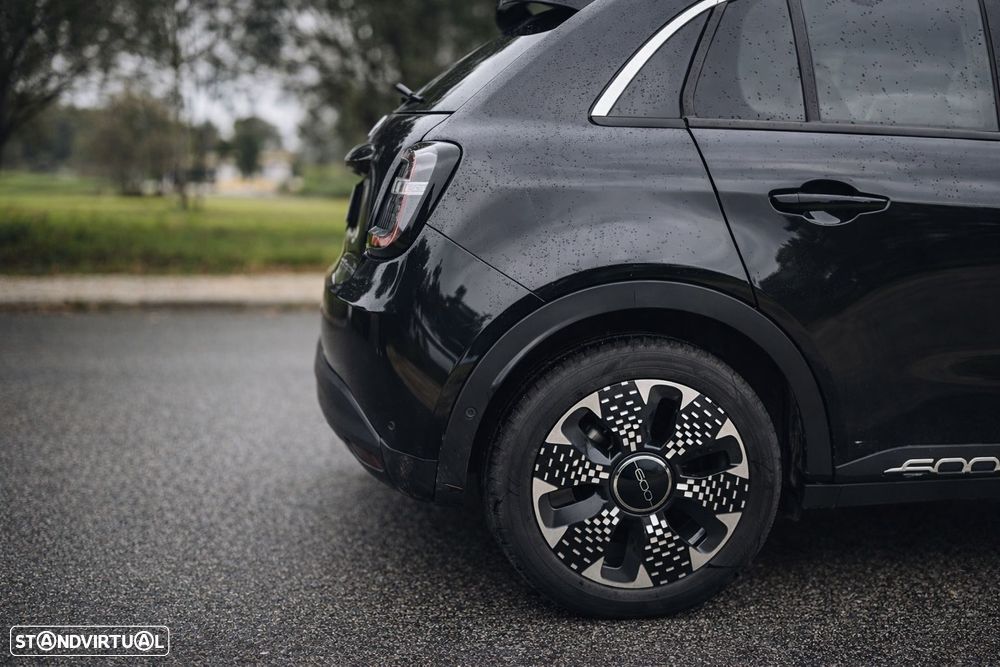 Fiat 600 1.2 Hybrid - 32