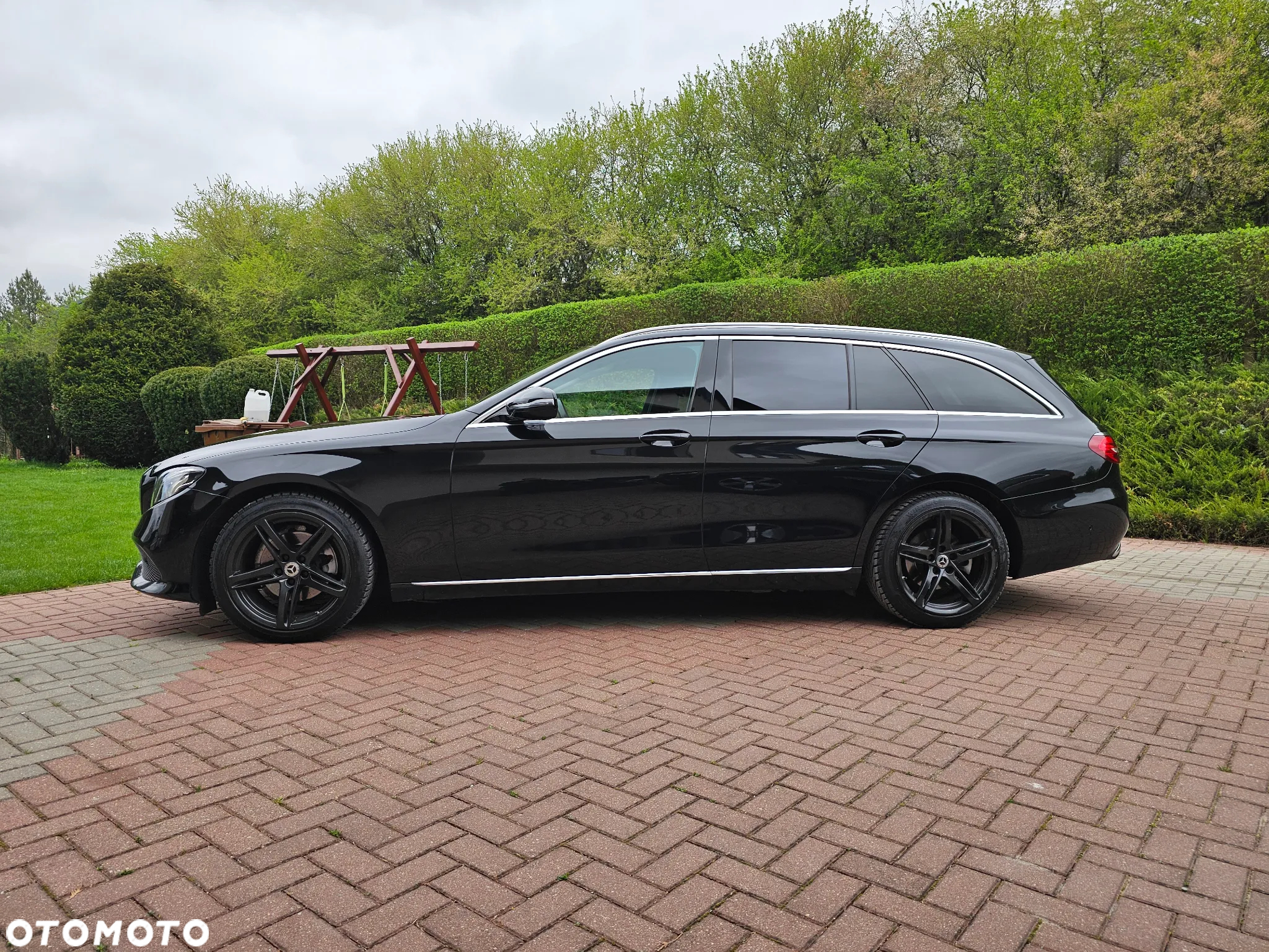 Mercedes-Benz Klasa E 220 d T 9G-TRONIC Sportstyle Edition - 24