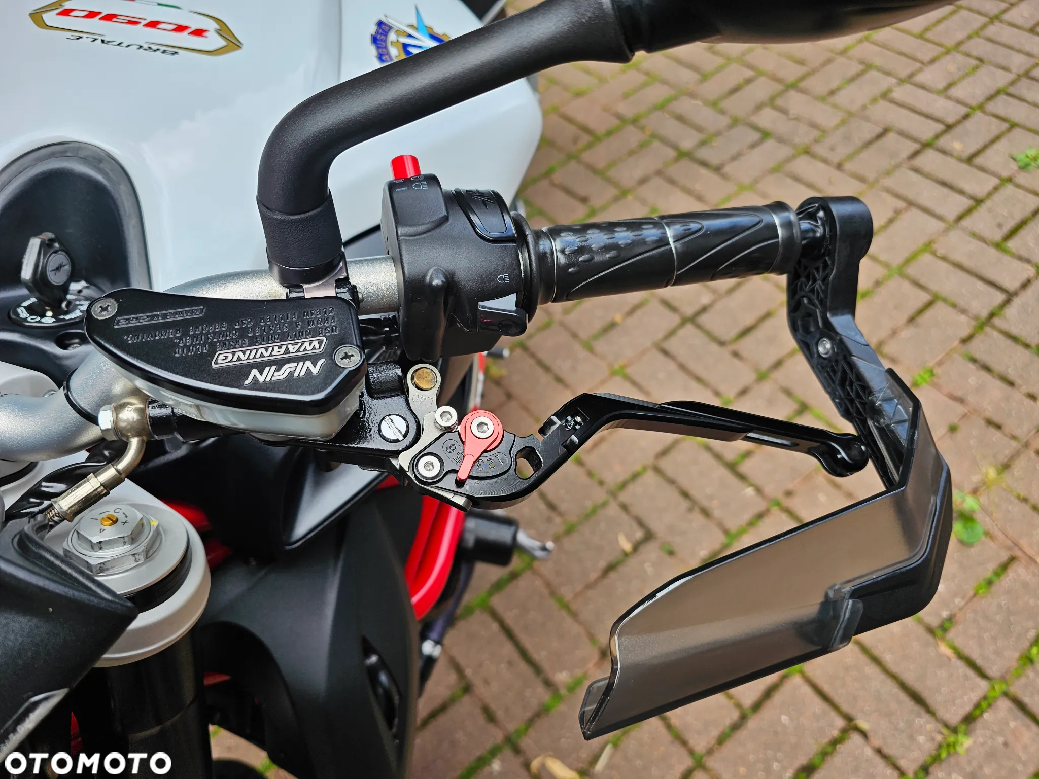 MV AGUSTA Brutale - 28