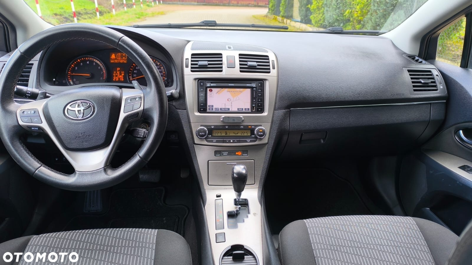 Toyota Avensis 1.8 Business Edition MS - 18