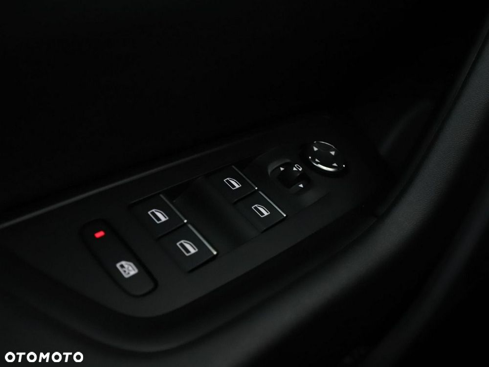 Peugeot 508 1.5 BlueHDi Allure S&S EAT8 - 37